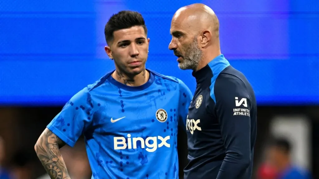 Enzo Fernández completes British record-equalling £125m move from Chelsea to Manchester City 2 Enzo Fernández with Enzo Maresca before Move to Manchester City