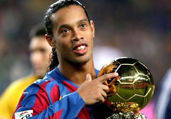 Legend Ronaldinho Retires