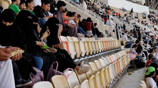 saudi Saudi Arabia women watch men’s football match in stadiums