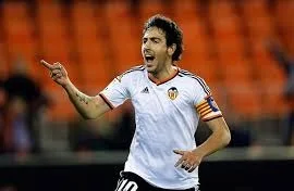 5 best midfielders in La Liga 2018 3 Daniel Parejo (Valencia)