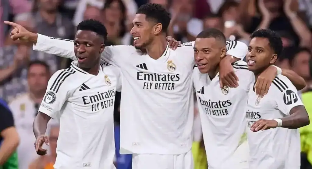 Real Madrid Club Football Team 3 Current Star Player of Real Madrid