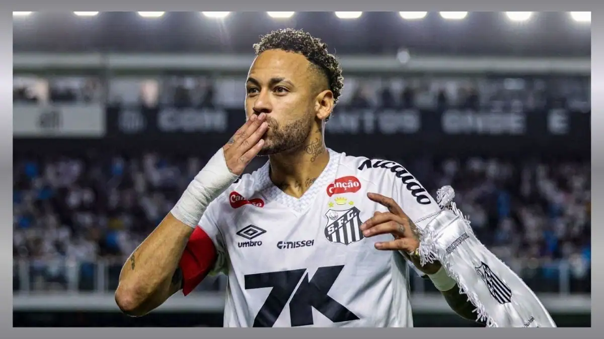 Neymar Jr Renews with Santos FC