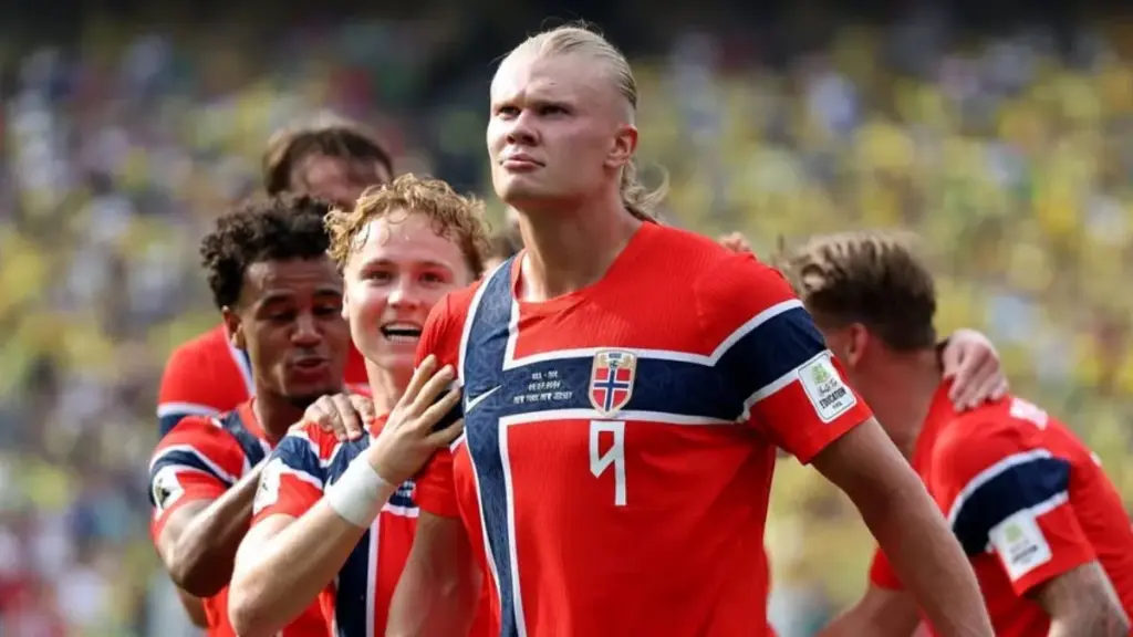 Norway Predicted Lineup vs England: Injury Update Ahead of World Cup quarterfinal 2 Norway National Team - Erling Haaland celebration with team