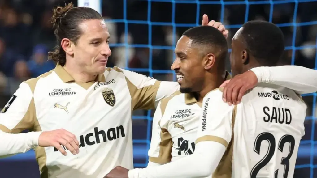 Lens vs PSG – French Trophée des Champions 2026 Preview: LIVE Team News & Starting XI 3 RC Lens Ligue 1 team players 2026 Season